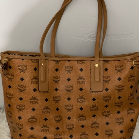 COPY - MCM bag - Picture 1 of 7
